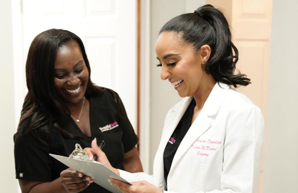 Amira Aesthetics | Oral Exams, Dental Bridges and Orthodontics